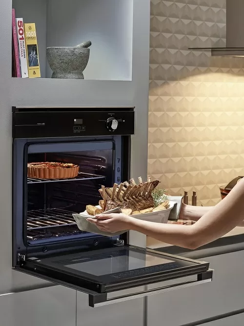 FORNO DE EMBUTIR BRASTEMP A GAS BOA84AE GRILL TOUCH TIMER 78L 220V